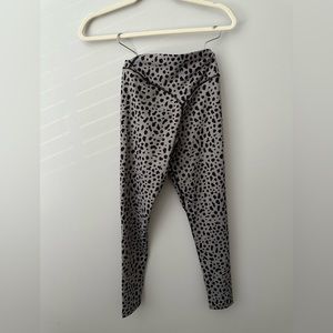 Vitality (balance athletica) Snow Leopard Ascend Legging - NWOT